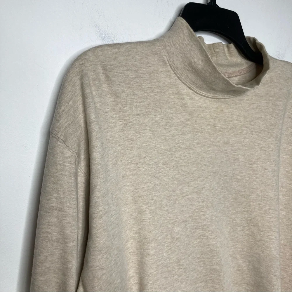 L.L. Bean oatmeal turtle neck mock neck top size XL tall‎